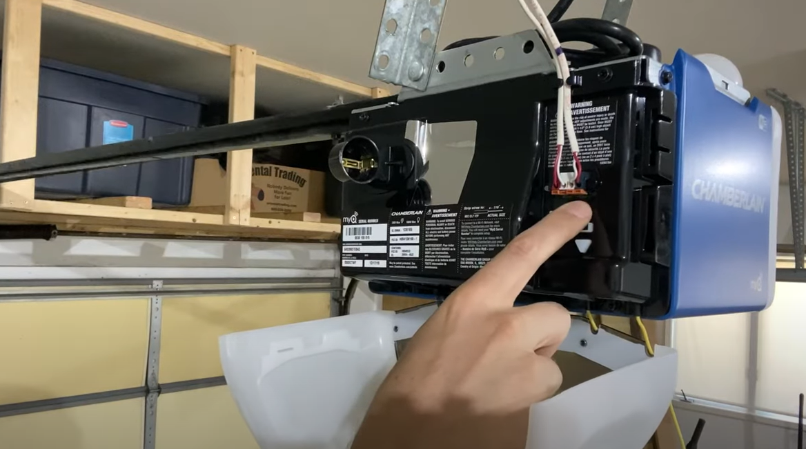 Garage Door Opener Repair & Installation