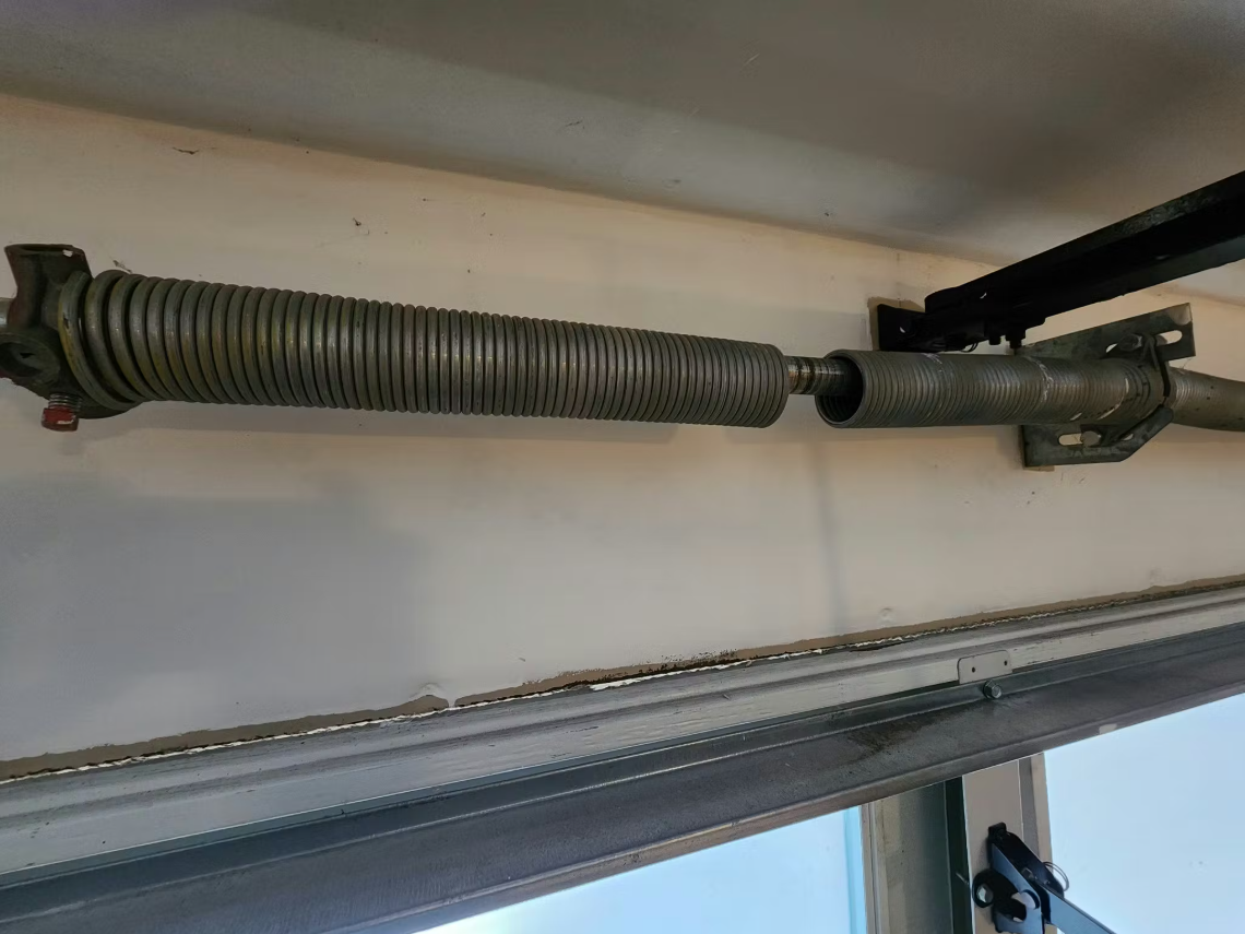 Why Professional Tools are Required for a Broken Spring